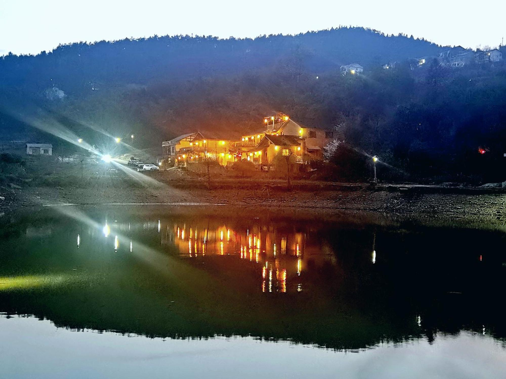 Dayong Antique Feature Resort Čang-ťia-ťie Exteriér fotografie
