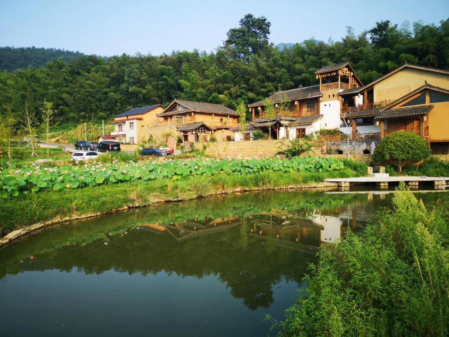 Dayong Antique Feature Resort Čang-ťia-ťie Exteriér fotografie