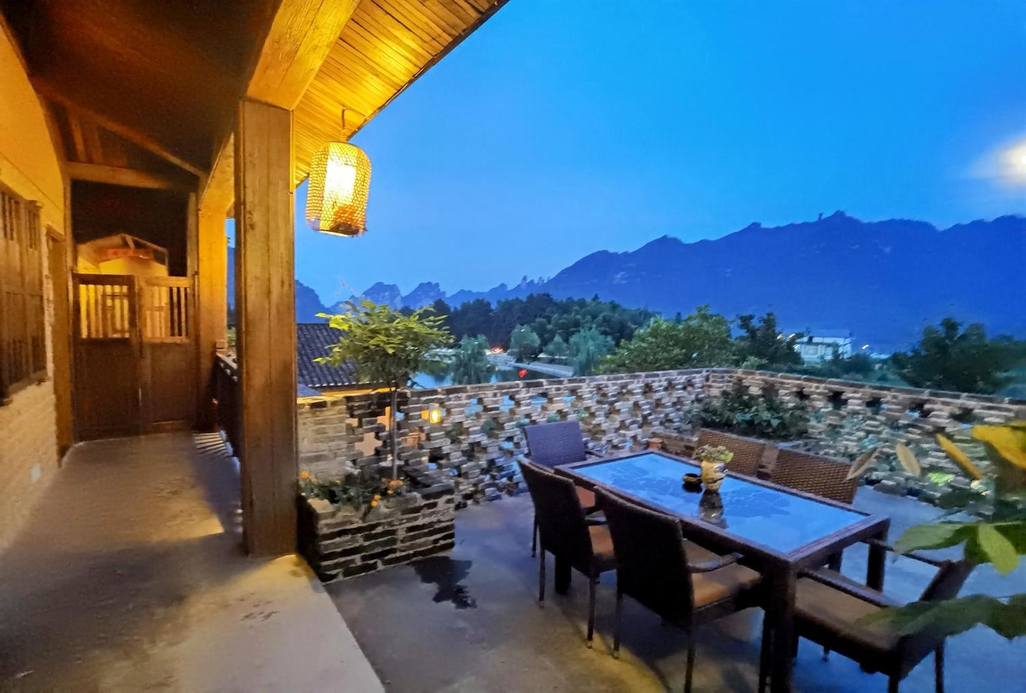Dayong Antique Feature Resort Čang-ťia-ťie Exteriér fotografie