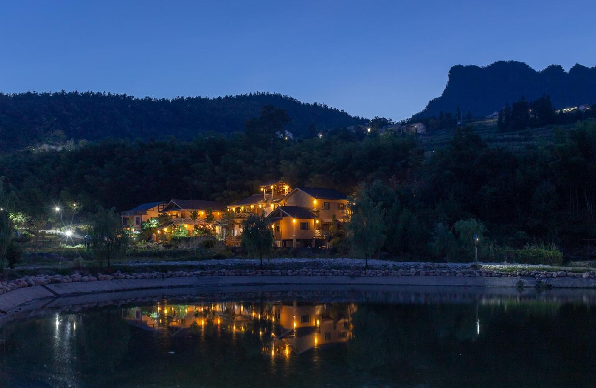 Dayong Antique Feature Resort Čang-ťia-ťie Exteriér fotografie