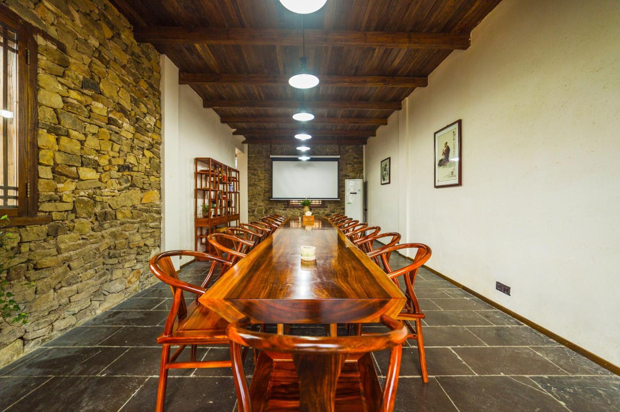 Dayong Antique Feature Resort Čang-ťia-ťie Exteriér fotografie
